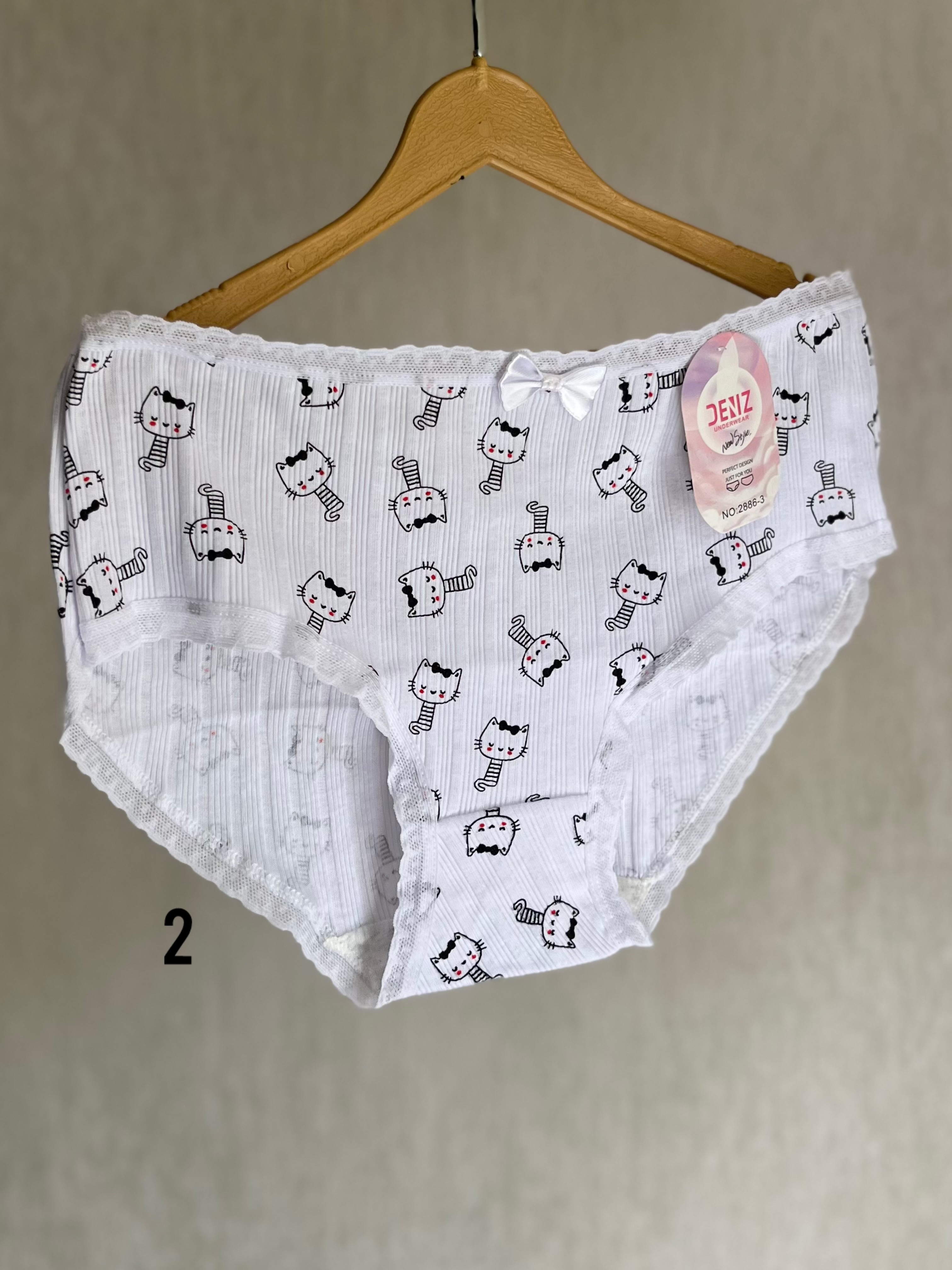 خرید شورت زنانه نخی کبریتی مدل اسلیپ