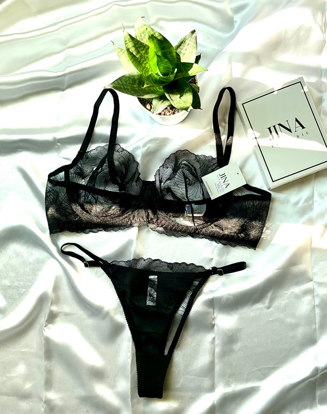 ست شورت و سوتین زنانه گیپور