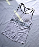 نیمتنه و شورتک زنانه