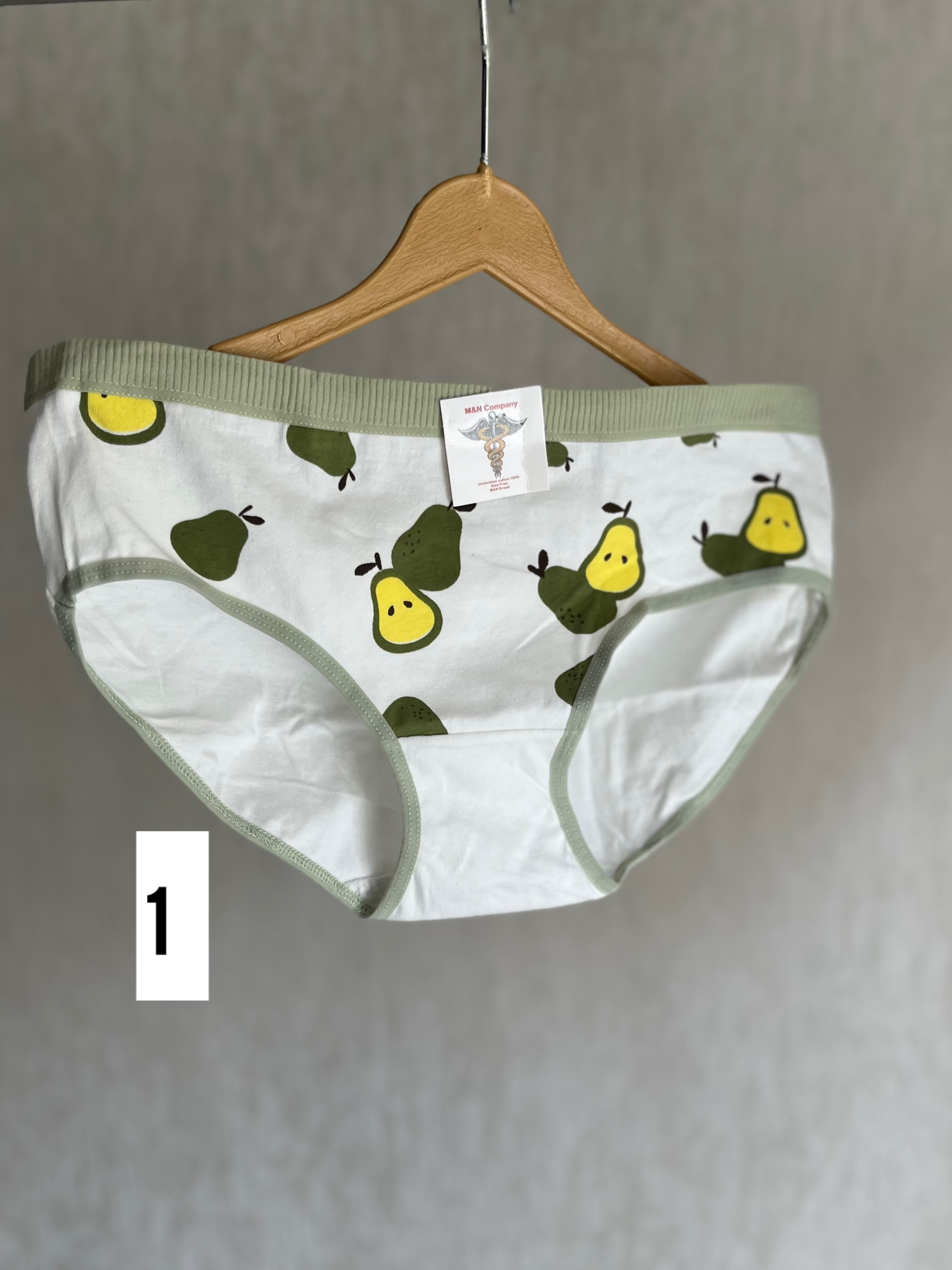 شورت زنانه نخی اسلیپ