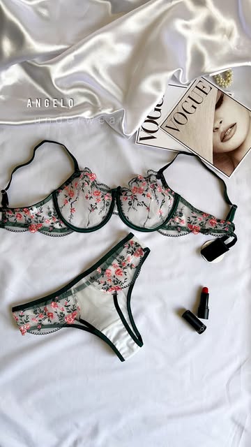 ست شورت و سوتین