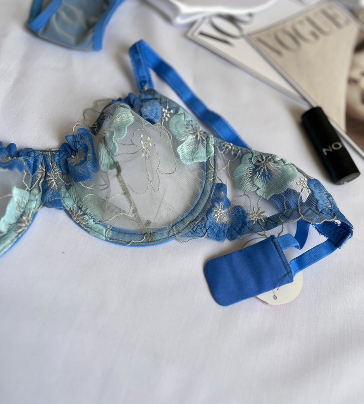 ست شورت و سوتین گیپور با قیمت مناسب