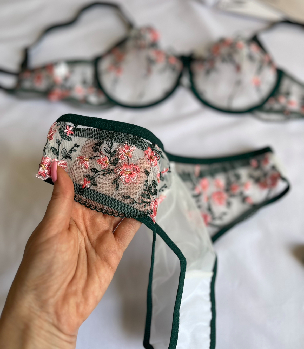 شورت و سوتین زنانه گیپور