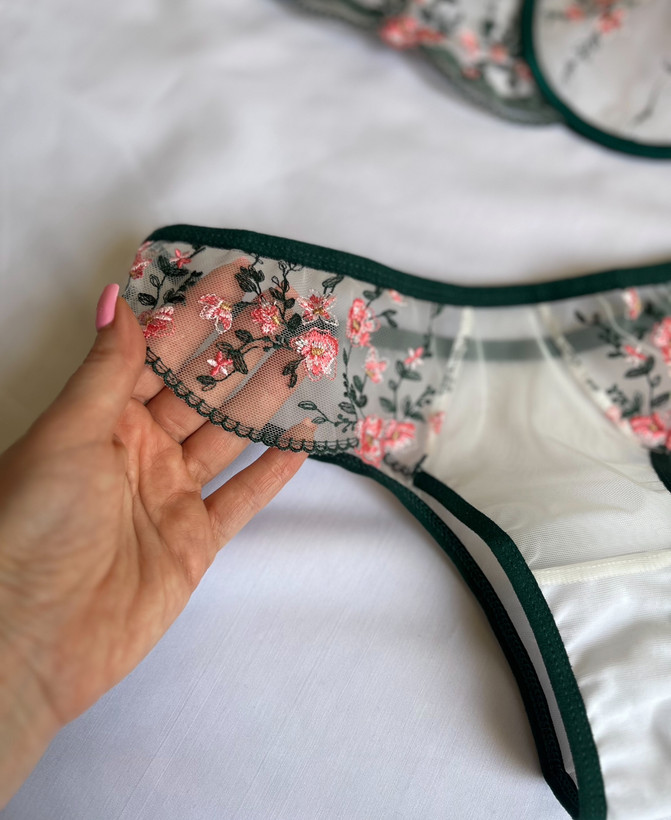 خرید ست شورت و سوتین زنانه گیپور