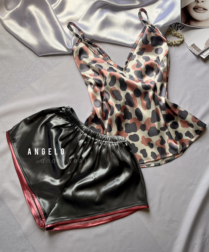 ست تاپ و شورتک ساتن زنانه