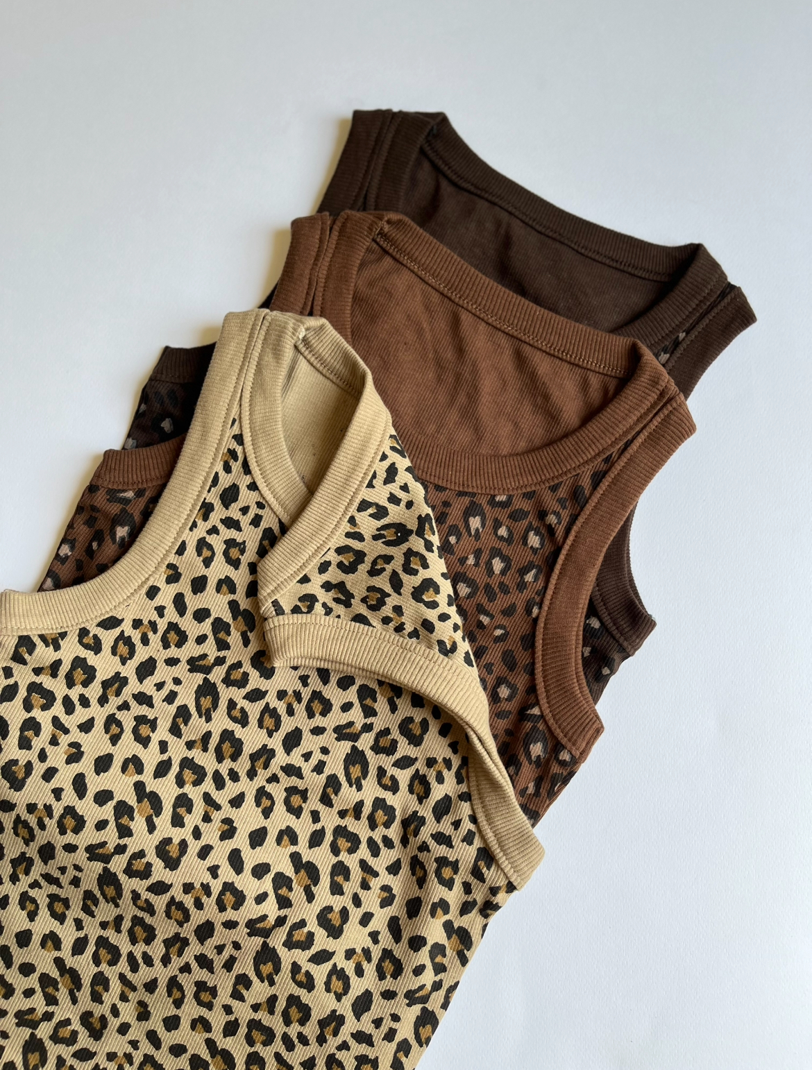 خرید اینترنتی تاپ زنانه پلنگی با ارسال فوری