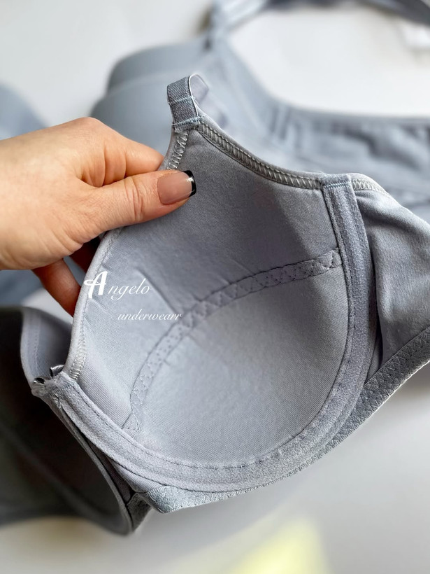 خرید سوتین زنانه اسفنجی فنردار جنس نخی با قیمت مناسب و ارسال سریع