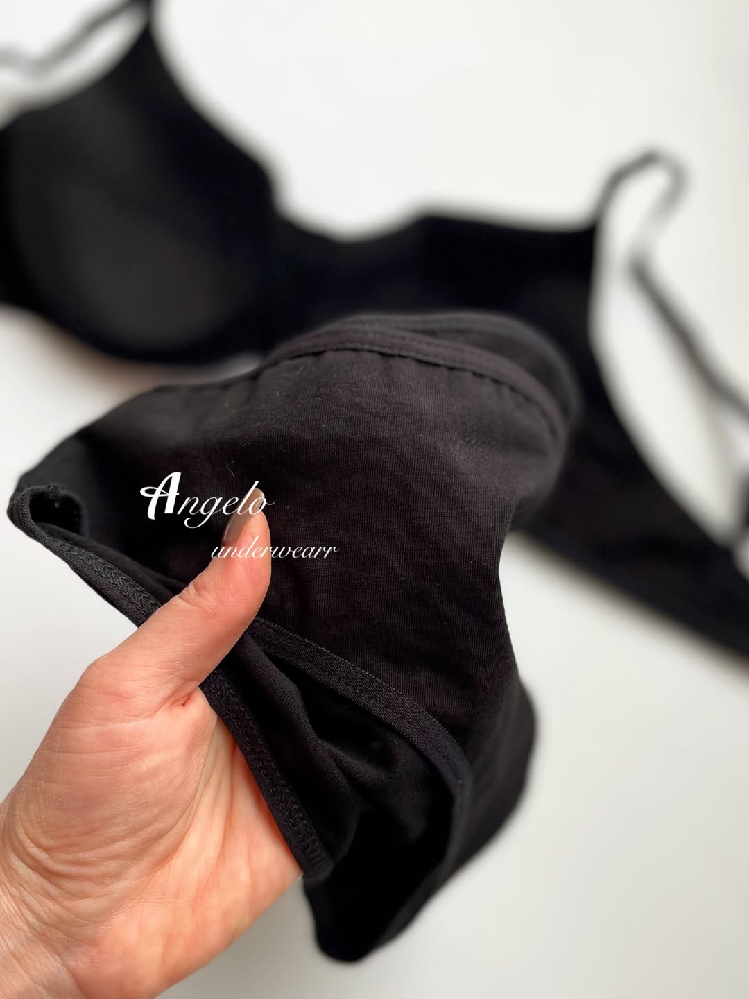 خرید اینترنتی ست شورت و سوتین زنانه فنردار نخی با قیمت عالی و ارسال سریع