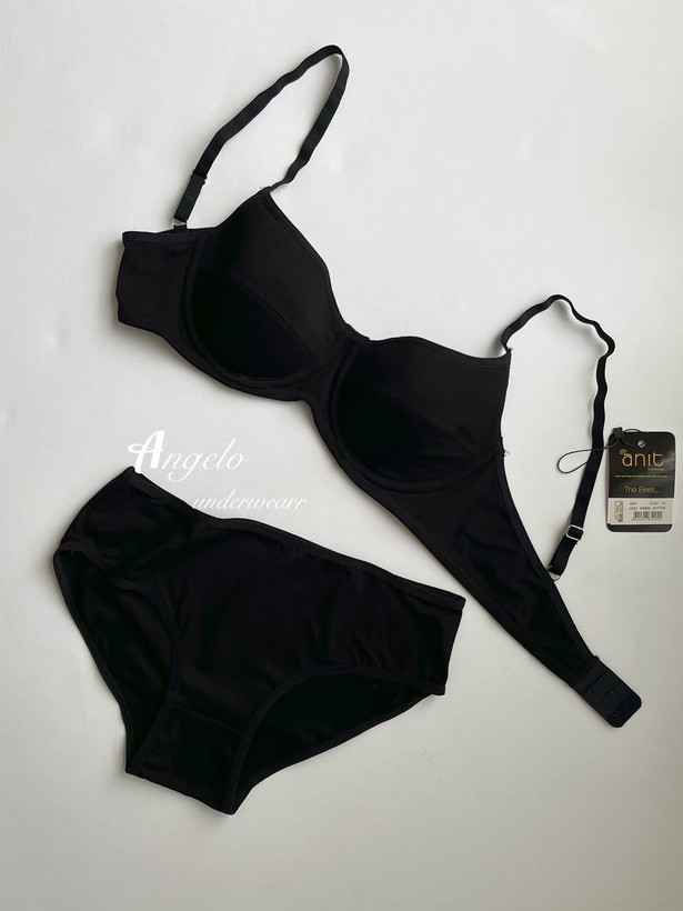 خرید اینترنتی ست شورت اسلیپ نخی و سوتین زنانه فنردار نخی با اسفنج نازک با قیمت عالی و ارسال فوری