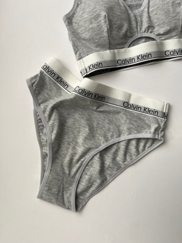 خرید ست نیمتنه و شورت زنانه طوسی نخی ورزشی با ارسال سریع