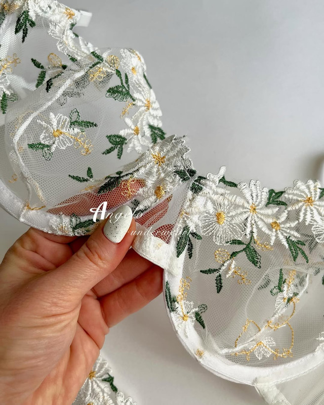 خرید اینترنتی ست شورت و سوتین زنانه تور اروپایی با قیمت مناسب