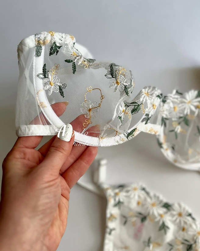 خرید اینترنتی ست شورت و سوتین زنانه تور اروپایی با شورت بکلس با قیمت مناسب