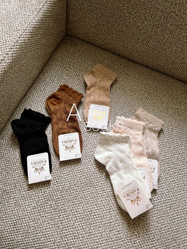 خرید اینترنتی جوراب زنانه نخی سوزنی با کیفیت و قیمت مناسب